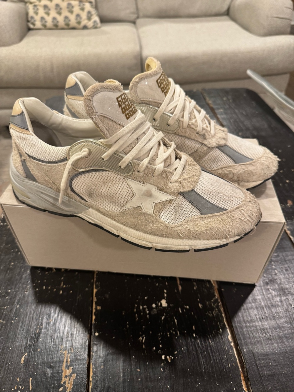 Golden Goose Men's Beige & Gray Star-Accent Sneakers